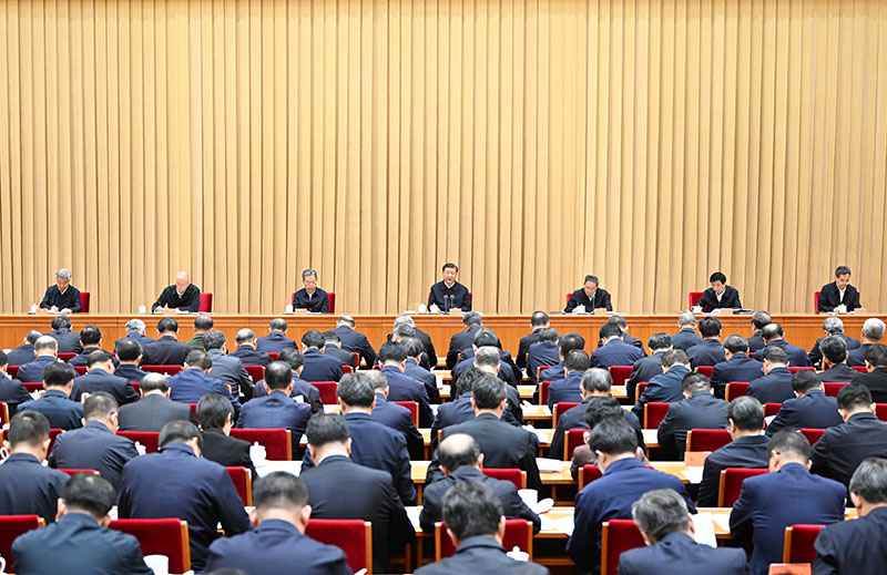 著力打造現(xiàn)代金融機(jī)構(gòu)和市場體系