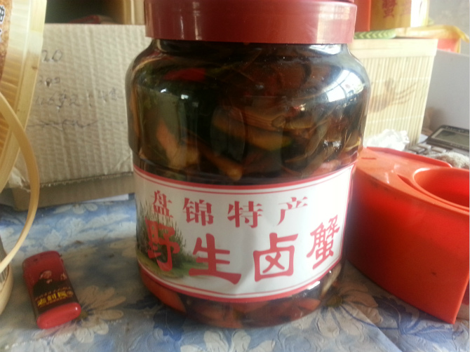 盤錦河蟹吃法之一鹵河蟹